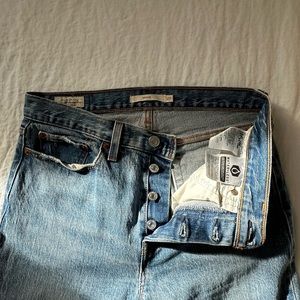 Levi’s Wedgie jeans size 27